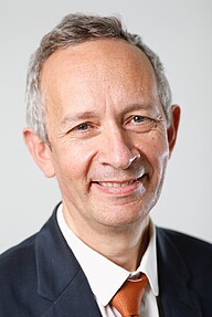 François Gauer - Vice-président Politique numérique et démarche qualité