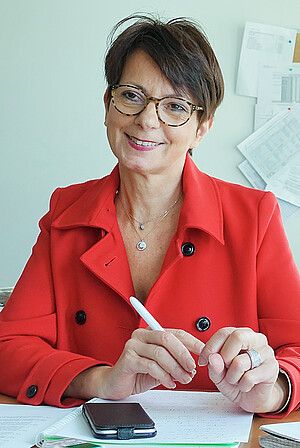 Elisabeth Demont, vice-présidente Ressources  humaines et dialogue social